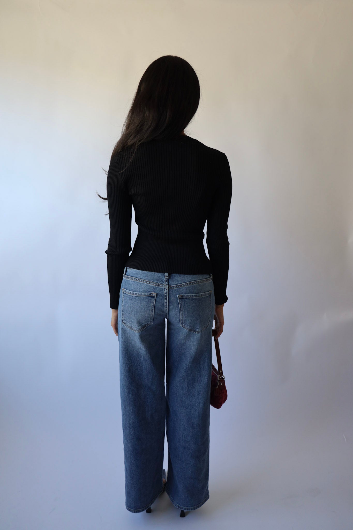Medium Wash Low Rise Baggy Jeans