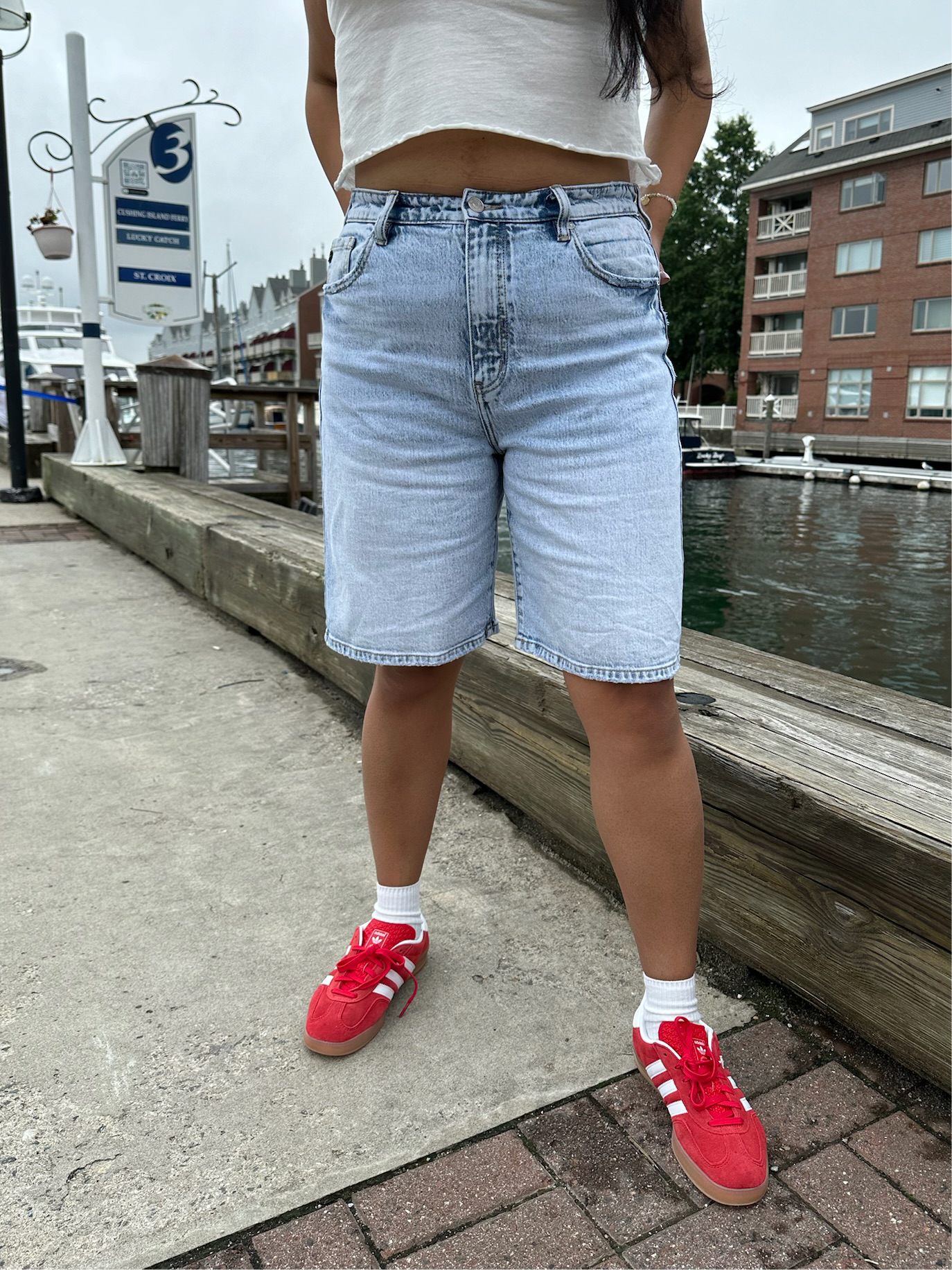 90ās Baggy Jean Shorts