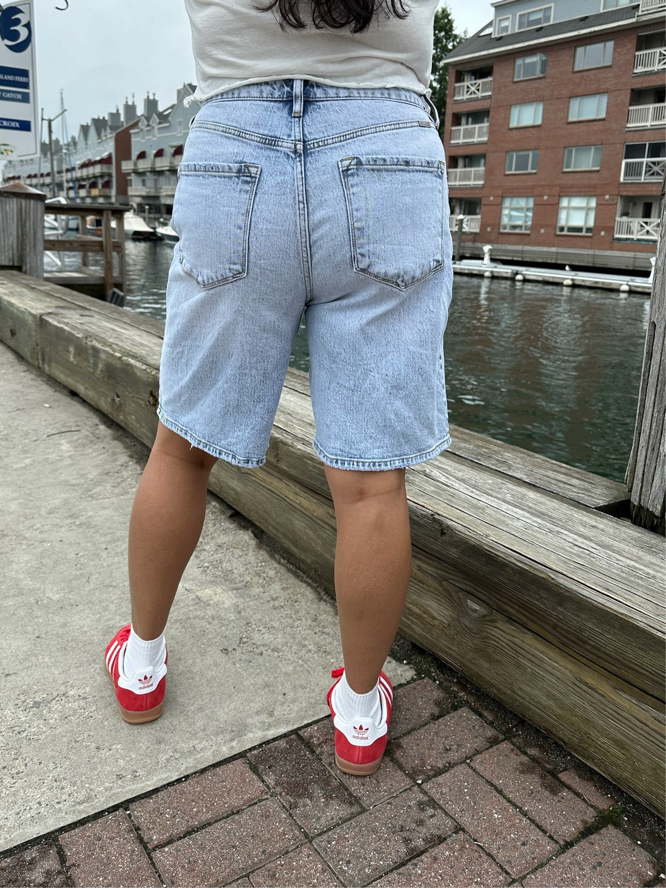 90ās Baggy Jean Shorts