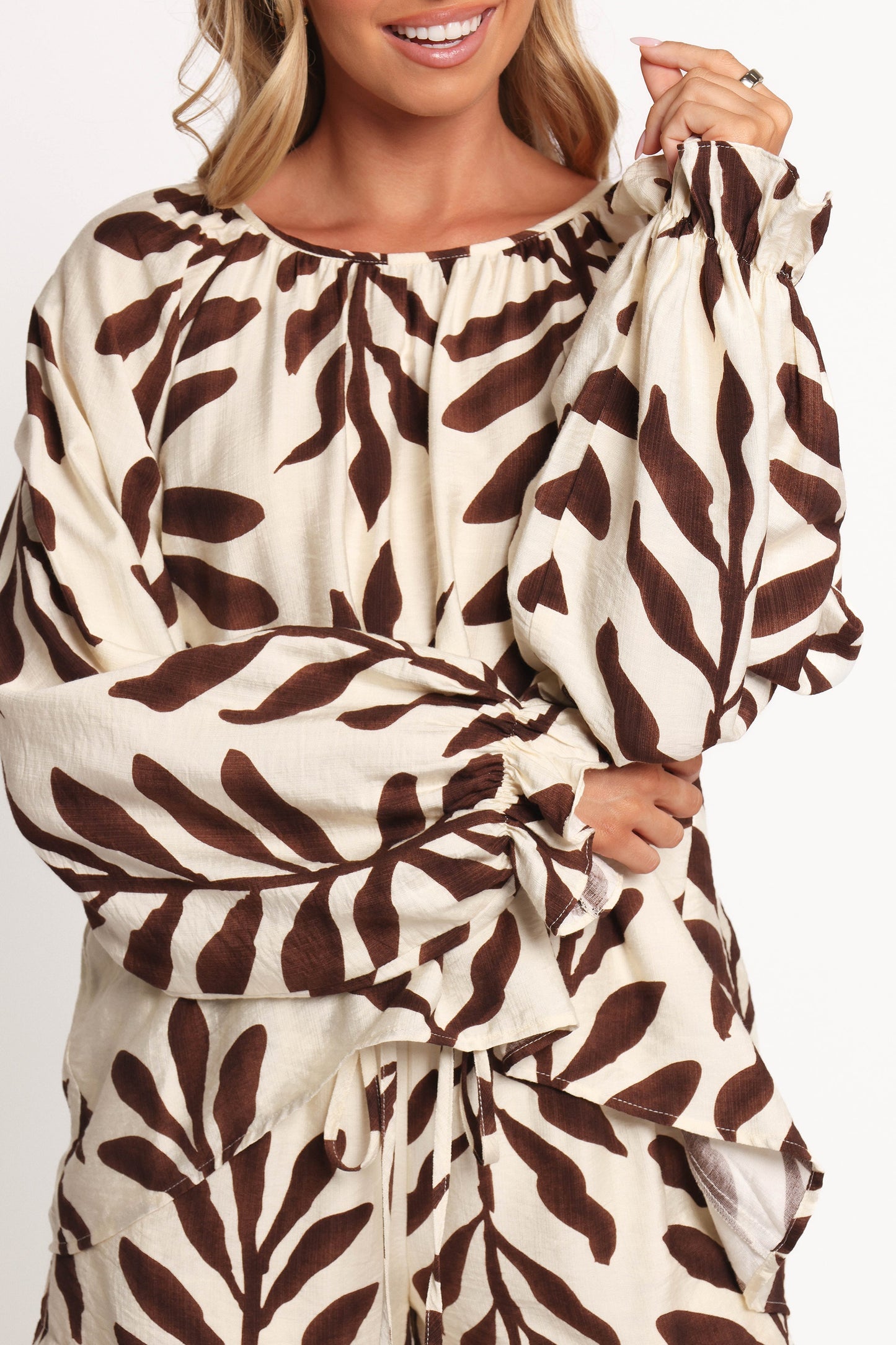 July Long Sleeve Smock Top - Brown Palm