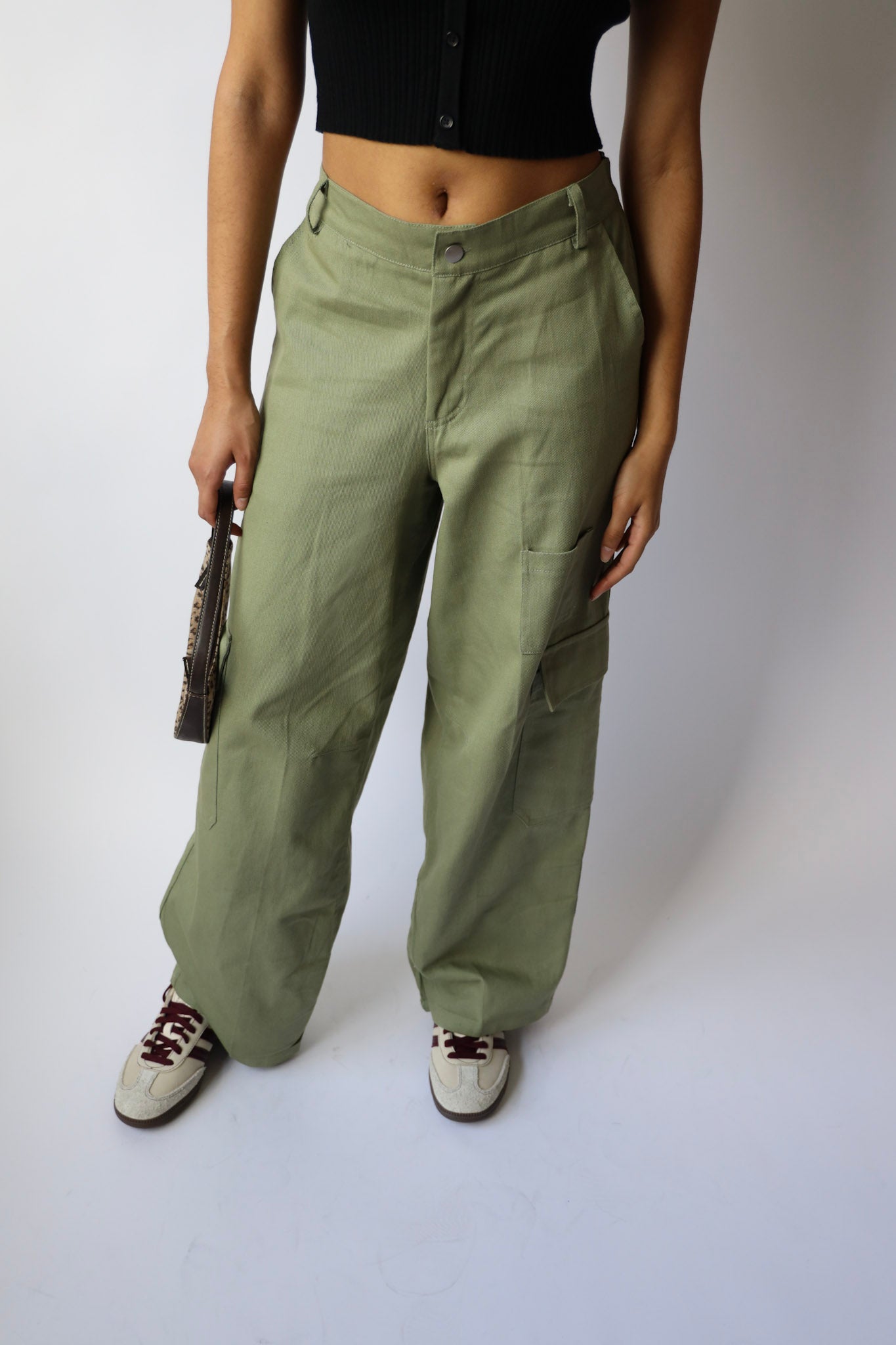 Wide Leg Baggy Cargo Pants