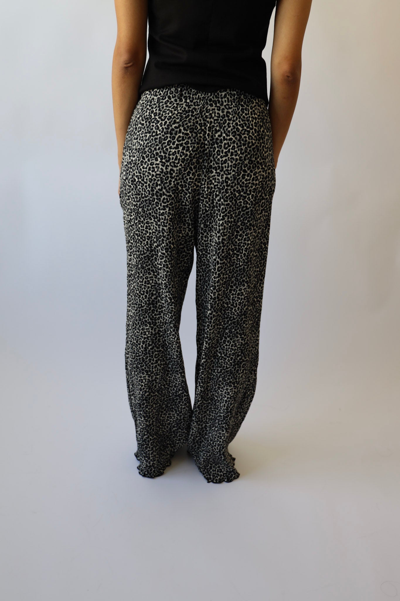 Leopard Print Plisse Pants