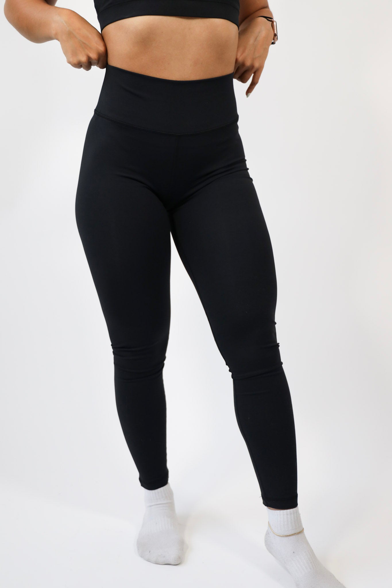 Nylon-Blend Essential Solid Leggings