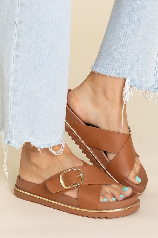 Criss Cross Buckle Strap Platform Sandals
