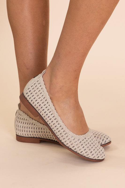 Blowfish Oatmeal Round Toe Flat Ballet Shoe